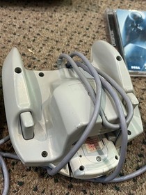 Vintage Sega Dreamcast Video Game Console Bundle 3 Controllers, 2 Games, VMUs