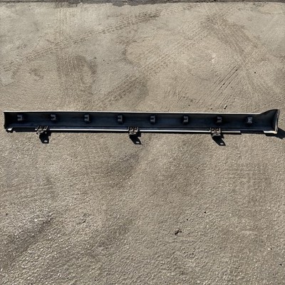 07-08 Honda Fit Sport Left Rocker Molding White 71850-SAA-003ZK