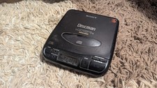 Walkman Sony D-33 Discman Personal CD Player - MEGA BASS - 16Bit Linear DAC GWO