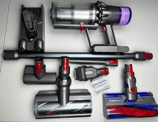Dyson V11 Vacuum 3 Motorised Heads Boxed New Filter Dock Charger Cleaned