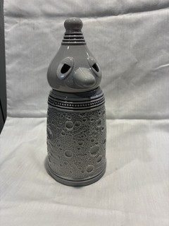 Schultz & Dooley Utica Club MOON MAN 1st Edition Character Lidded Stein EUC