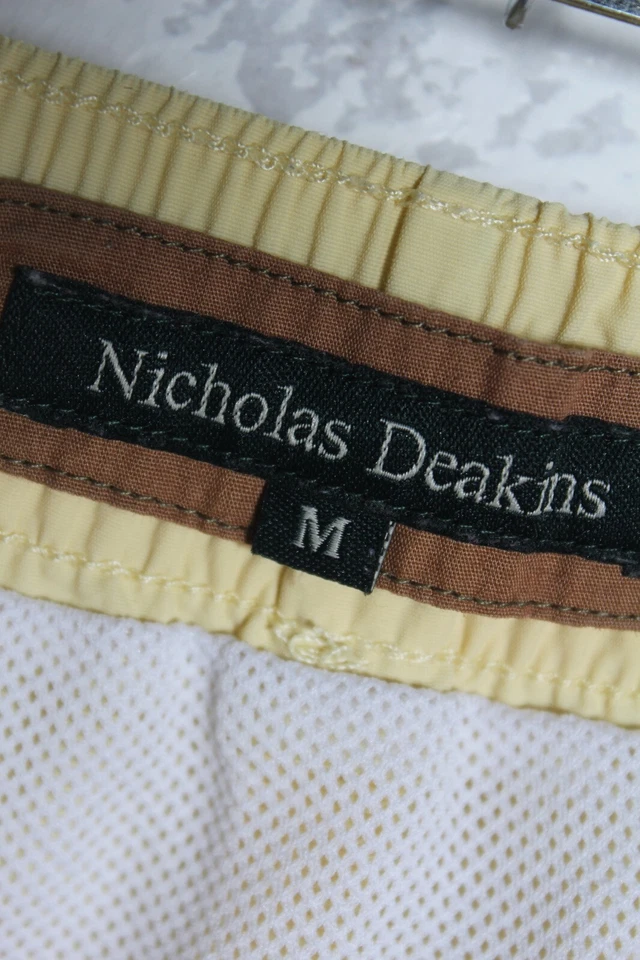 Pantalones cortos de natación Nicholas Deakins para hombre - amarillos - talla mediana M (F11) Foto 3 de 4