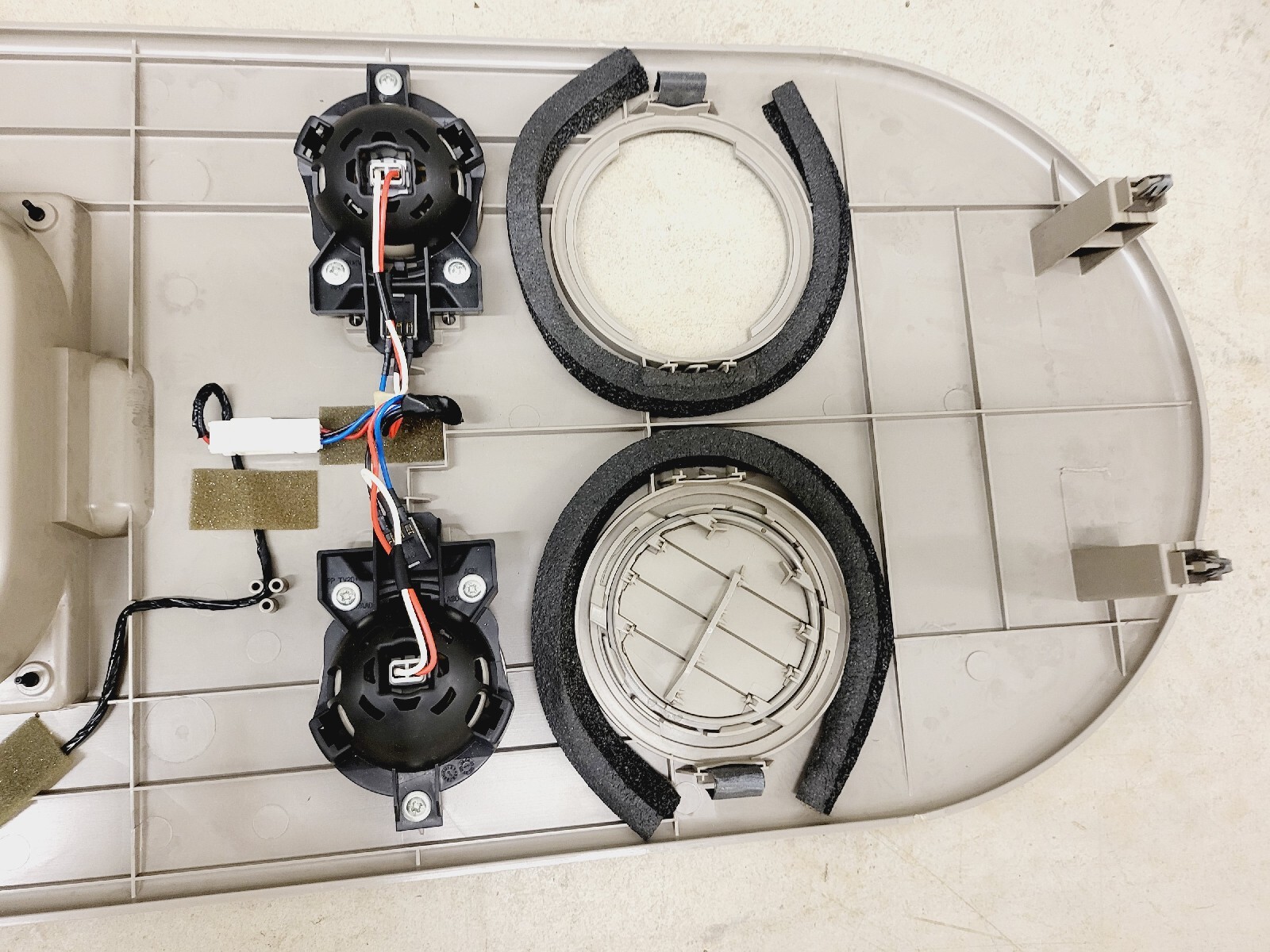 0812 Nissan Armada QX56 Overhead Console Compartment Gray eBay