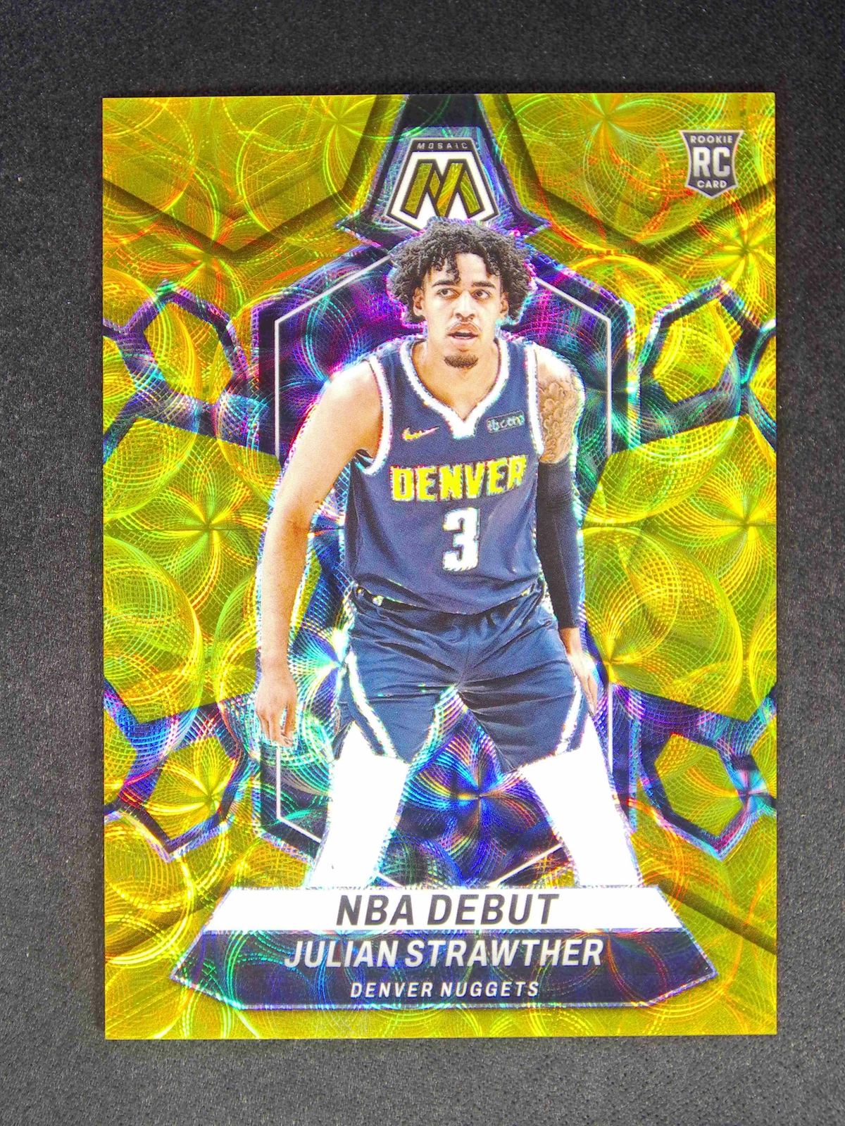 2023-24 Panini Mosaic Julian Strawther #256 RC Rookie NBA Debut Gold Scope /10