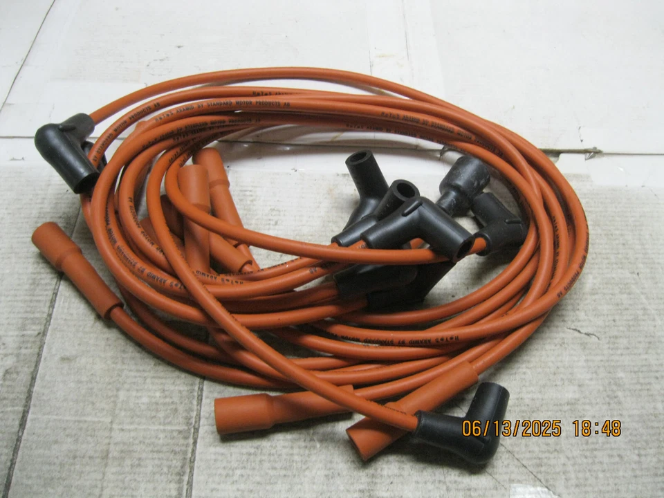 Spark Plug Wire Set Standard 7833 Foto 2 de 4