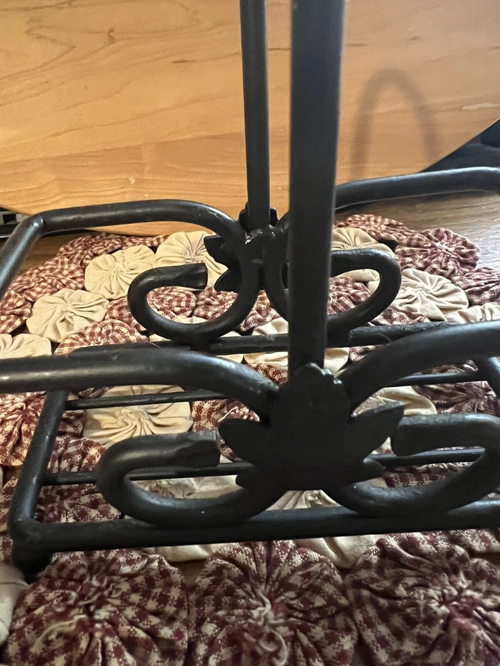 Longaberger Wrought Iron Salt & Pepper Shaker Holder/Caddy Black Square - Image 4 of 4