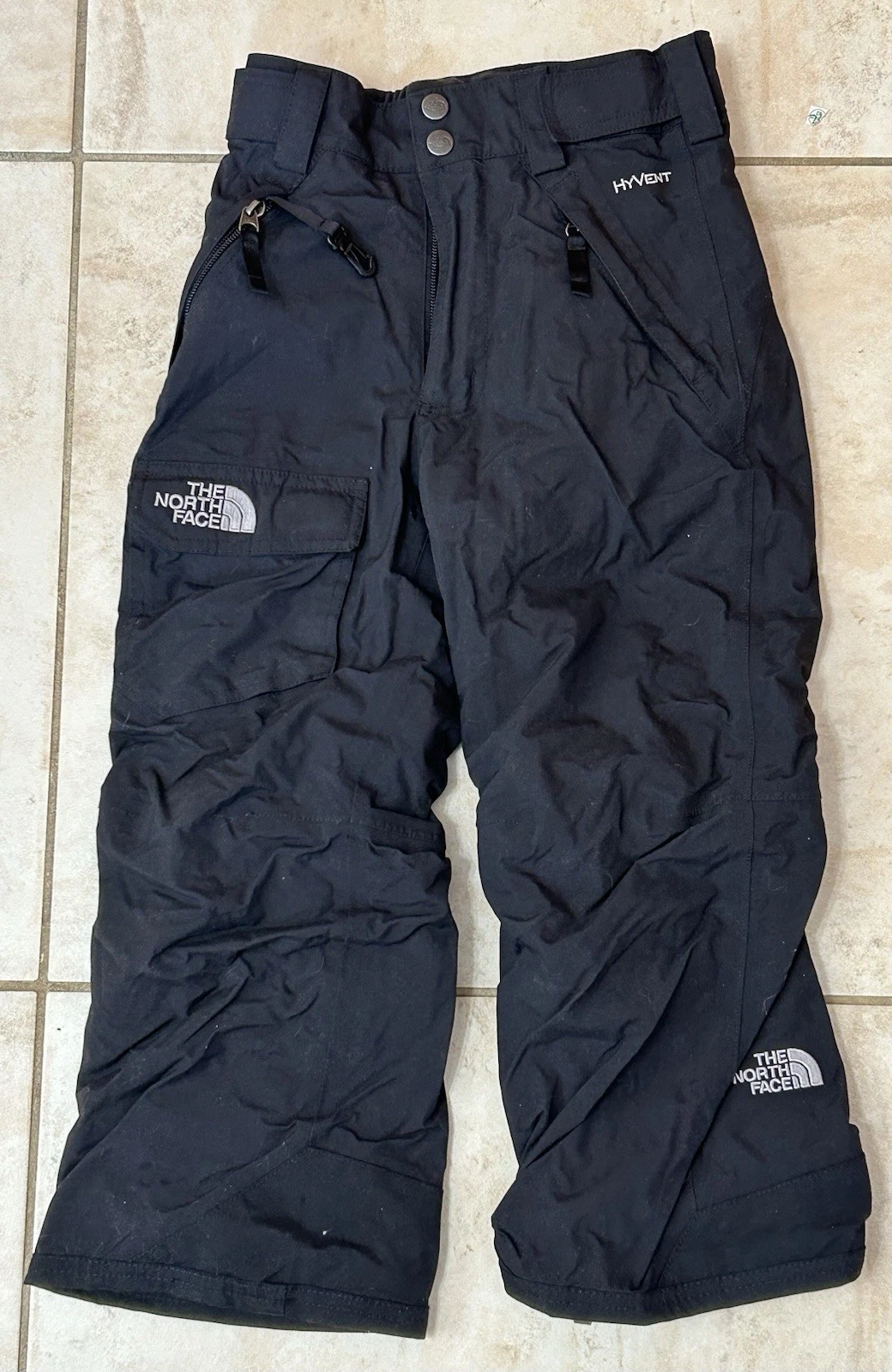 The North Face HyVent Boys Size 6 Black Insulated Ski Snow Pants Waterproof
Opens in a new window or