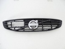Calandre Volvo S60