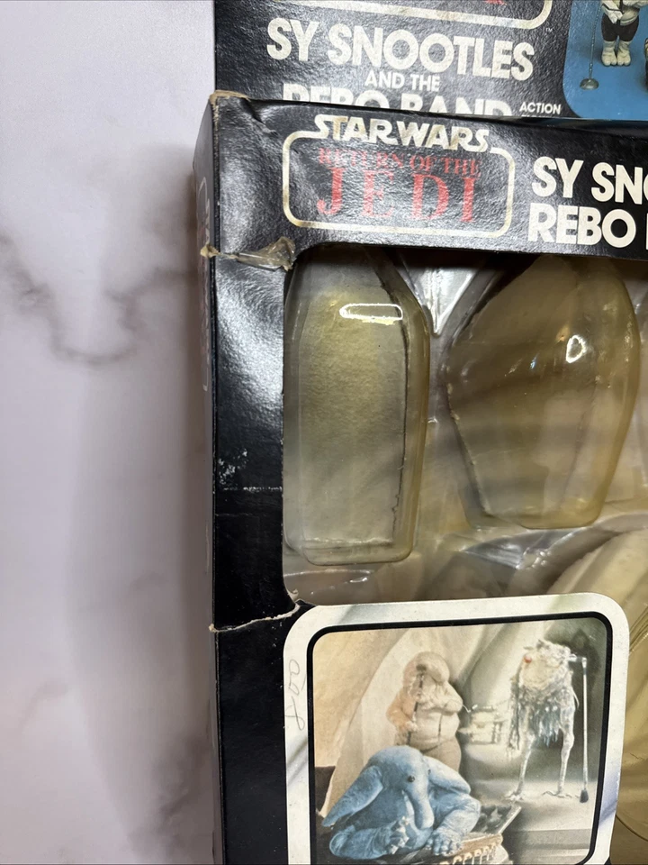 STAR WARS SY SNOOTLES & REBO BAND CAJA CON ATTCH BUBBLES KENNER VINTAGE 1983 ROJO Foto 2 de 4