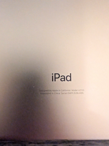 Apple iPad 5 A2133 Wi‑Fi Gold Tablet