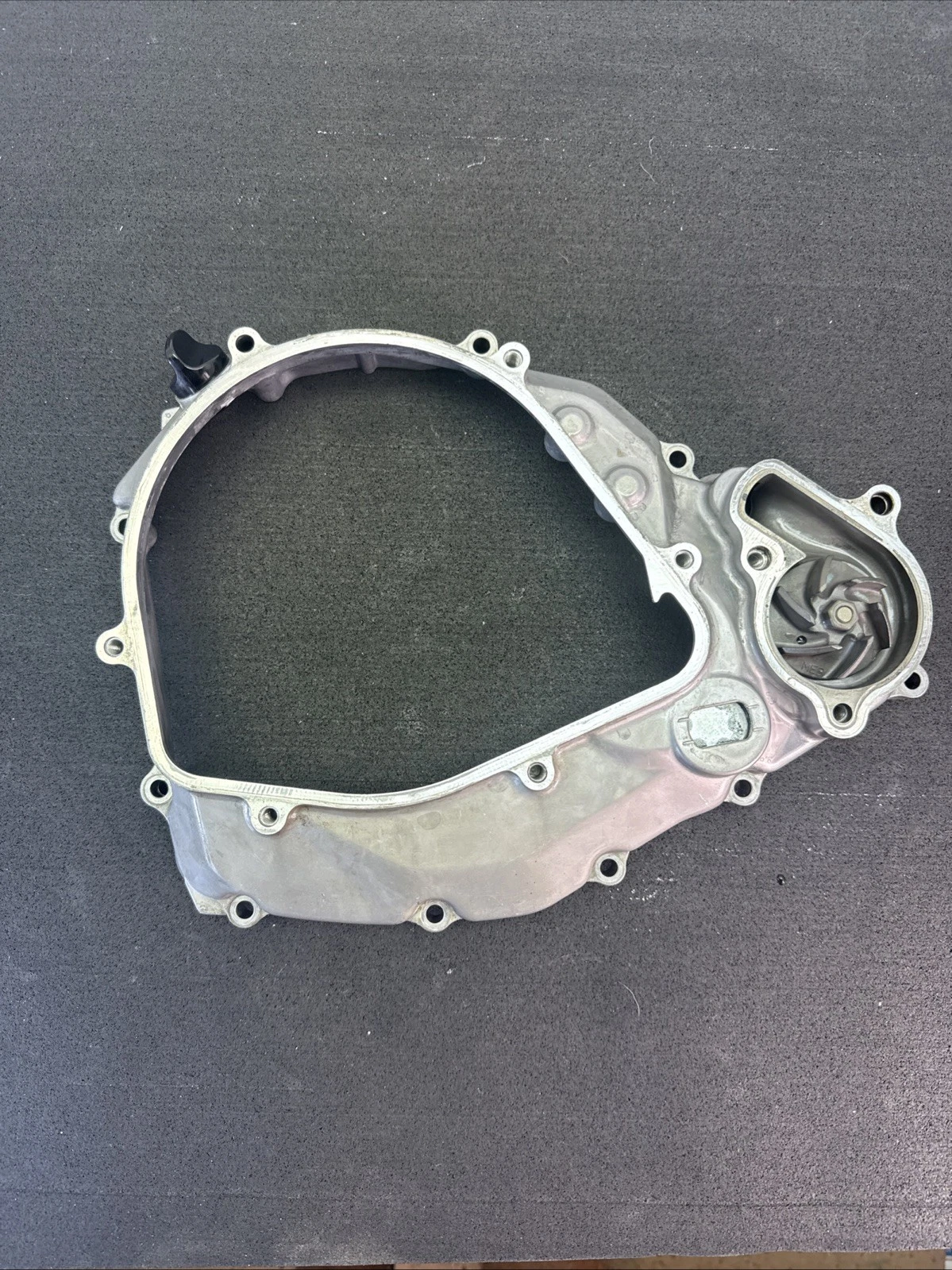 2024 HONDA CRF450R OEM Inner Clutch Cover 11330-MKE-AF0