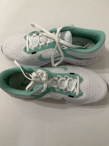 Nike Air Winflo 10 Women’s Sz:7 Road Running Shoes White Emerald FN7106100 NWOB - Picture 3 of 9