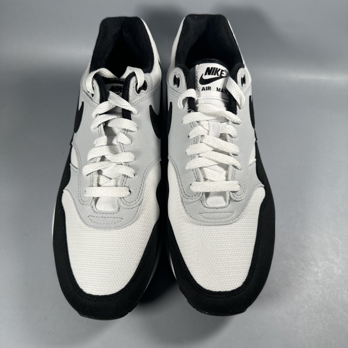 Nike Air Max 1 ホワイト/ブラック The Nike Air Max 1 “White Black” Brings in the New Year – DTLR