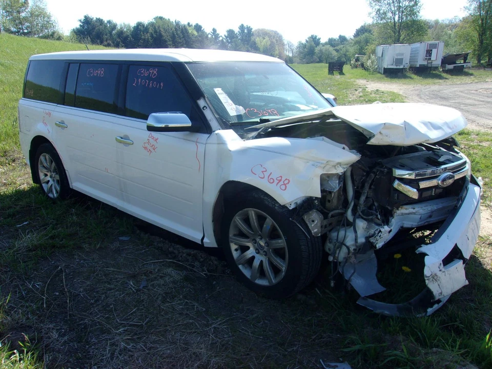 Brazo de control inferior inferior delantero izquierdo usado se adapta a: Ford Flex 2009 delantero izquierdo Lo Foto 2 de 4