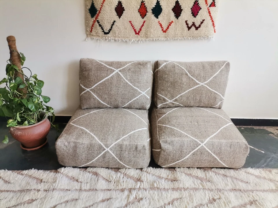 Unstuffed Moroccan Sofa - 2 Seats Cushions + 2  Back Cushions + 4  Stuffing bags - Image 2 of 4