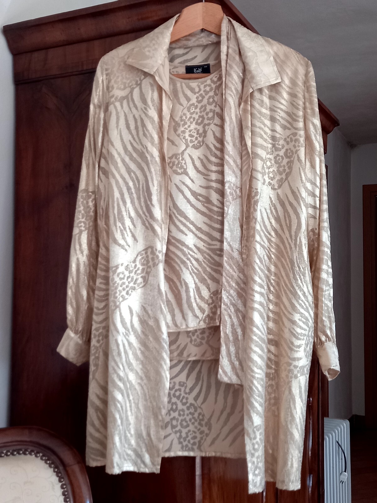 ALTRA COMPLETO ELEGANTE STILE ERACLÈ LAMÈ VISCOSA E IN SETA COLORE DORATO MARCA: LIOLÀ