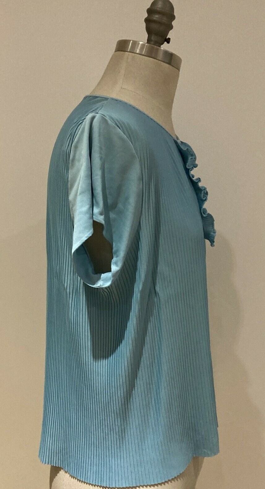 1960s Prova (BHS) Vintage Pleated Top, Short Sleeves, 39"-40" Bust 5