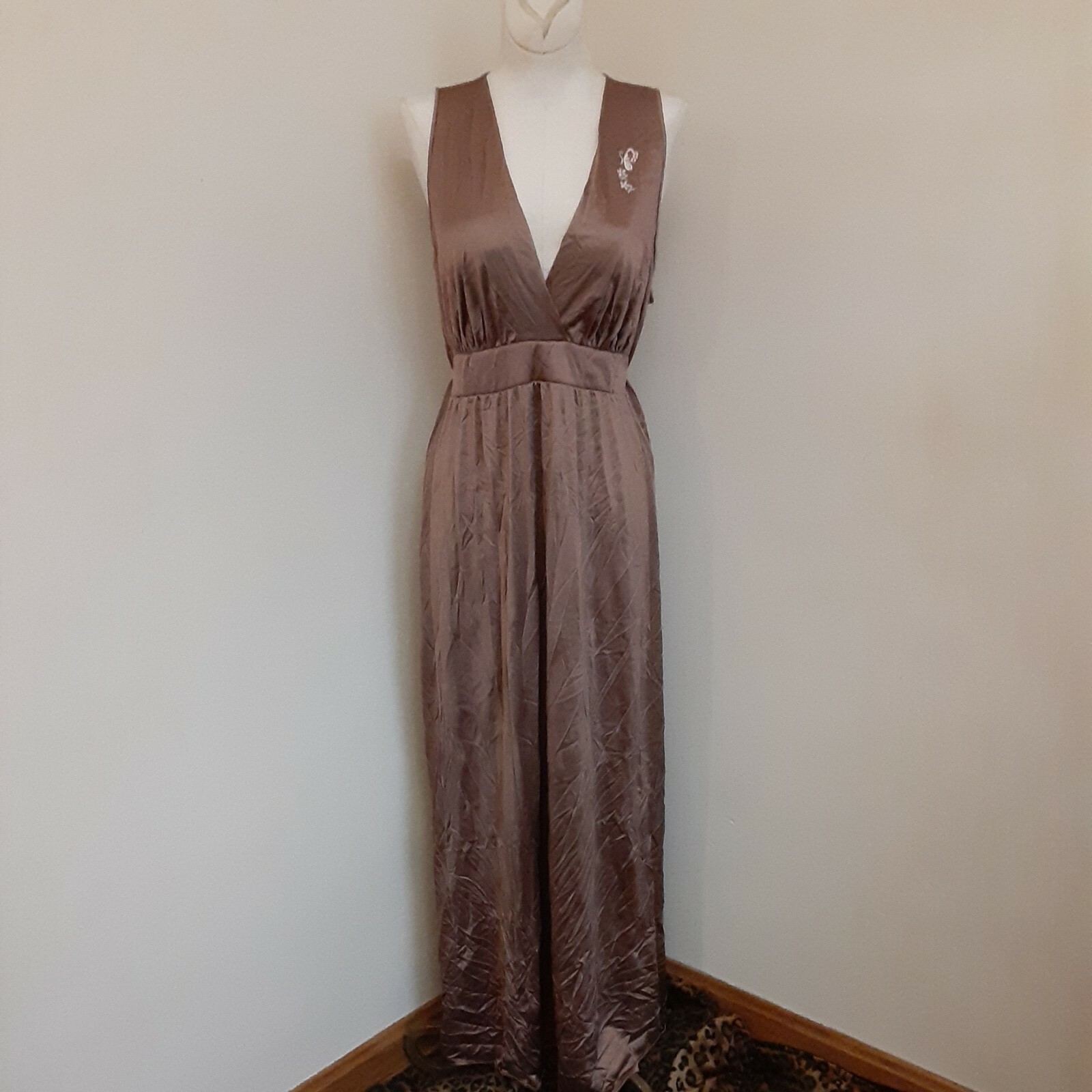 Brown Vintage Womens Vanity Fair long Nightgown Ling… Gem