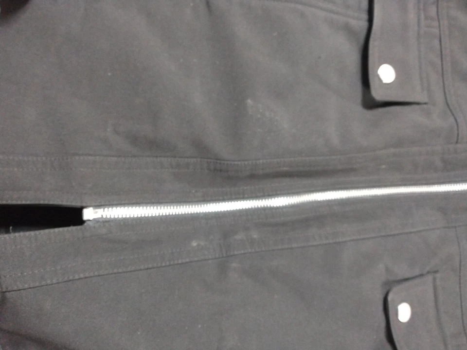 Chaqueta Abrigo Siena Studio Cremallera Frontal Negra Talla Grande Foto 3 de 4