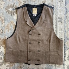 Wah Maker Western Herringbone Brown Vest Men  s Large Made In USA 8 Button VTG