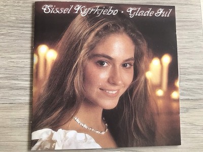 SISSEL  KYRKJEBØ   -   Glade Jul  ,  CD   2010 ,   Norway Pop , Folk , Classical
