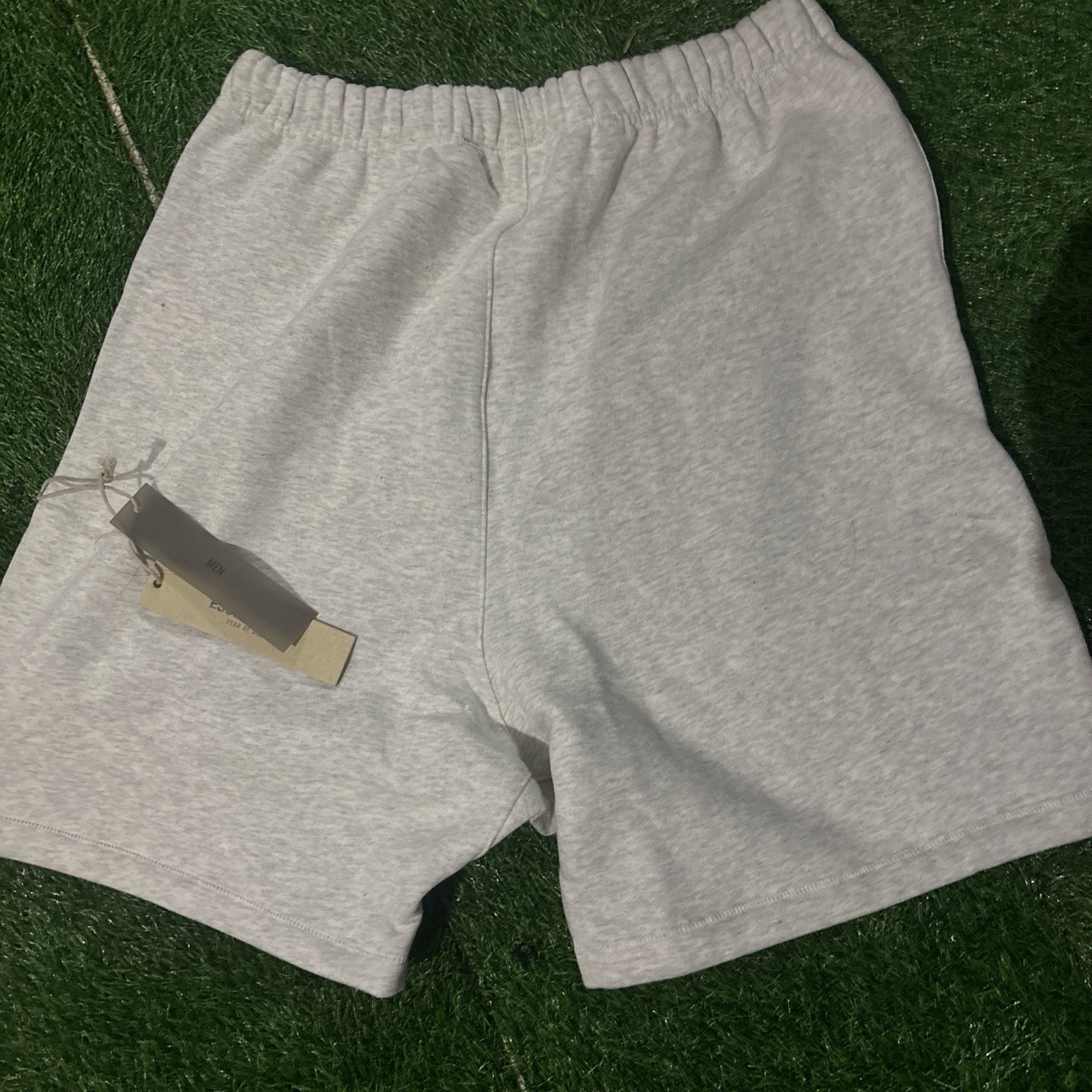 essentials fear of gods shorts thumbnail 5