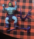 Vintage MOTU Masters of the Universe He-Man Skeletor Staff Armor 1981