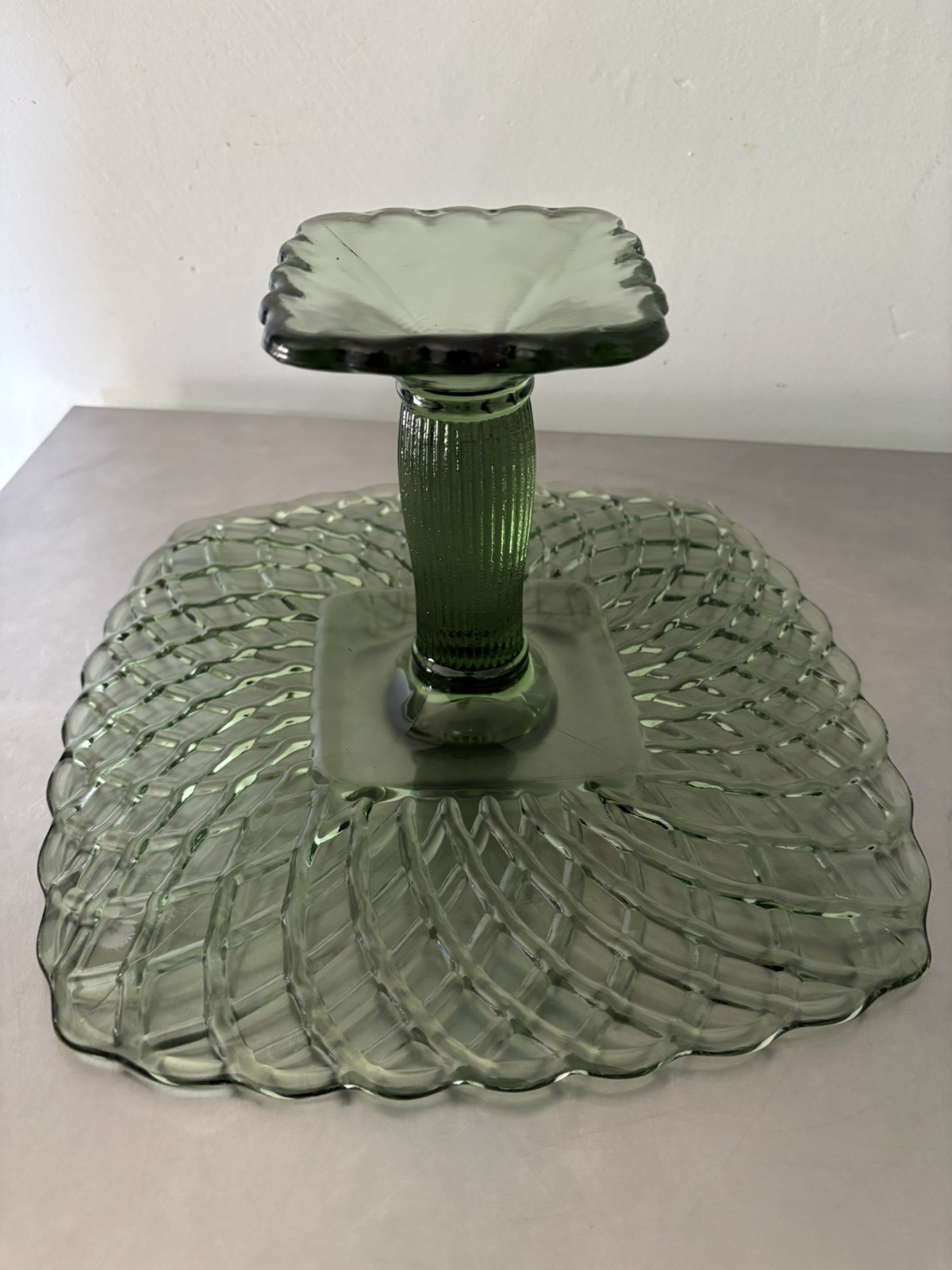 Vntg LE Smith TRELLIS 11” Pedestal Cake Plate Avocado Green FREE SHIPPING