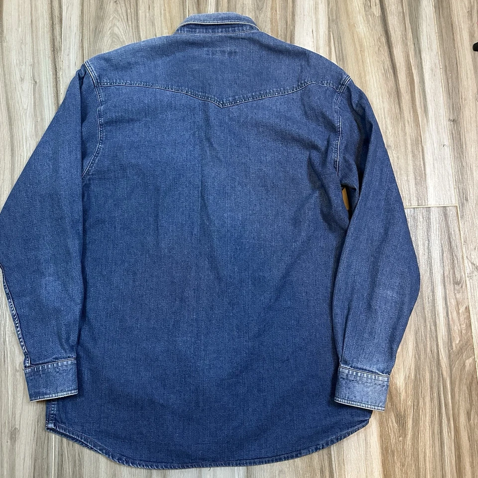 Vtg Lee Jeans Premium Denim Shirt Size M Button Front Blue Pockets 90s Y2K - Image 2 of 4