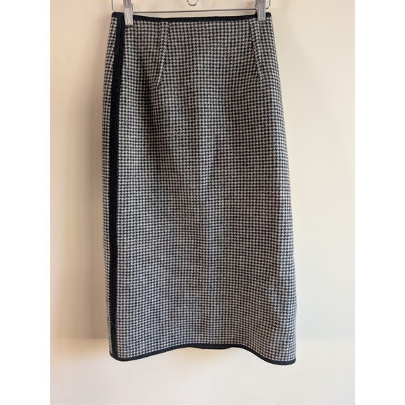 Women's reversible Houndstooth Button Front Midi … - image 4