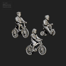 1/35 Children Riding Bicycles 3 Figures Unpainted Unassembled