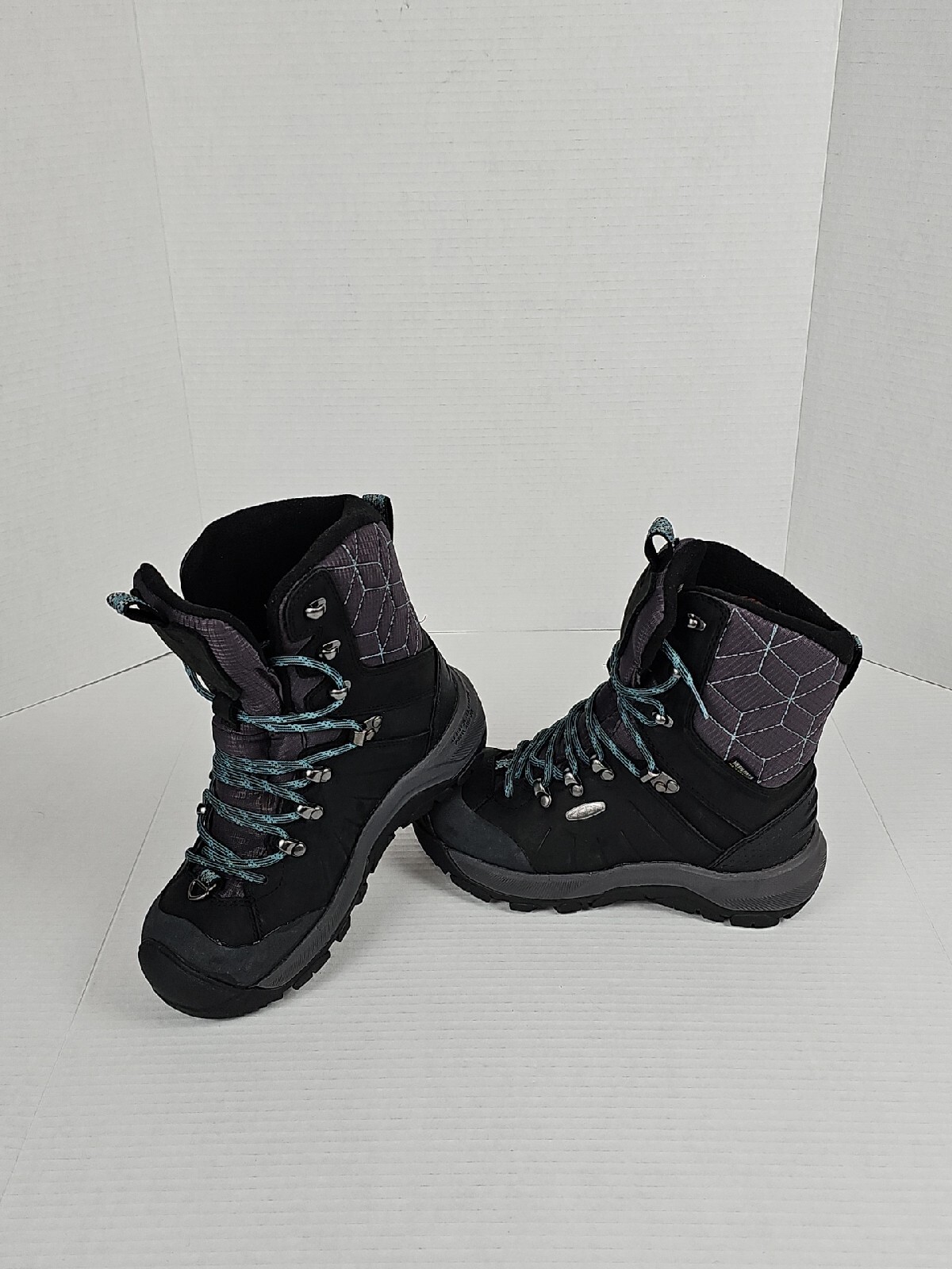 Stivali invernali Keen Footwear donna grigio nero Revel IV alti polari impermeabili taglia 5