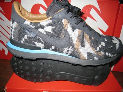 nike internationalist pendleton