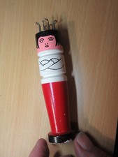 ANCIEN TRICOTIN en bois