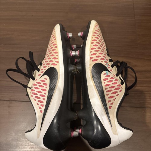Nike Magista Opus SG US 10 Soccer Cleats