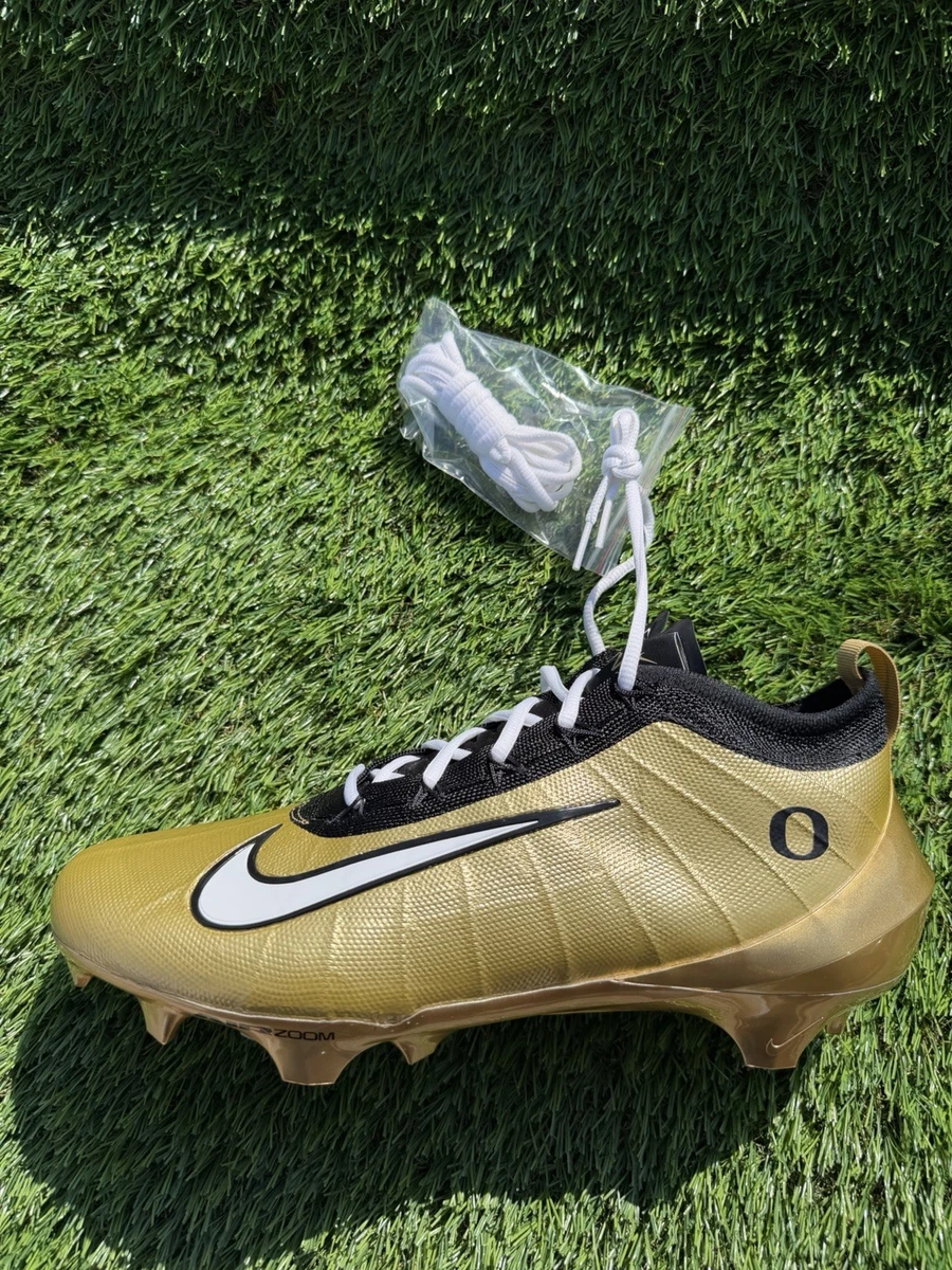 Nike 11.5 US Gold Football Shoes & Cleats for Men for sale  display picture 2