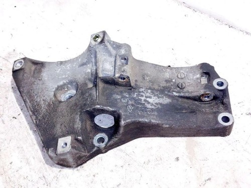 VW GOLF PLUS 5M1, 521 Motorhalter rechts 036260885 1.39 Petrol 55kw 31463321