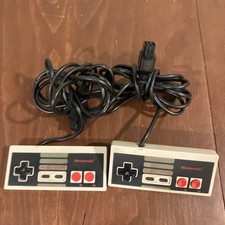 Nintendo NES Controller Lot Of 2-Original Aut...