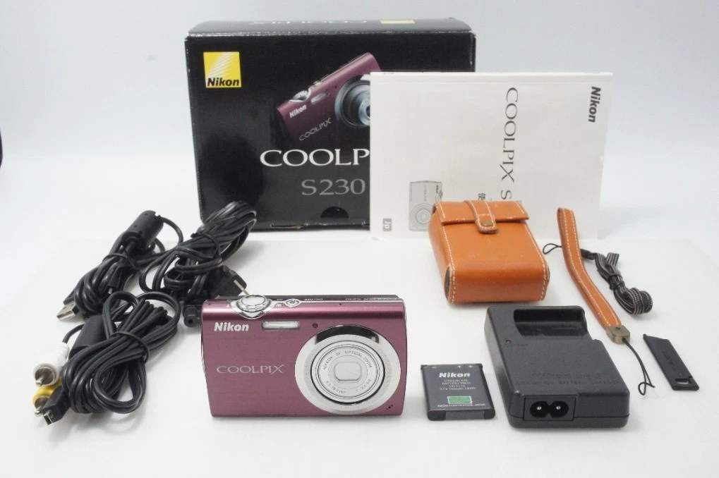 デジタルカメラ COOLPIX S230 with Box & Accessories Nikon COOLPIX Nikon Coolpix S230 Digital Cameras 10-11.9 MP