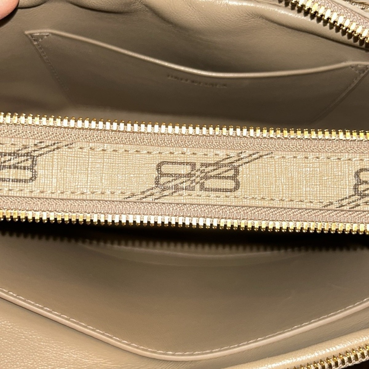 Authentic Balenciaga Signature BB Leather Pouch. | eBay