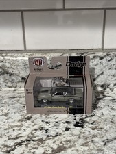 M2 Machines 1:64 - Detroit-Muscle - 1971 Dodge Charger Super Bee - R57 21-18