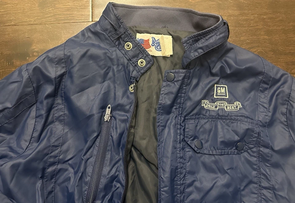 Vintage Men’s GM General Motors Made In USA Blue Nylon Jacket - Size Large - Image 2 of 4