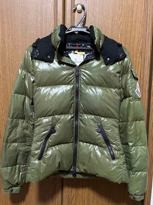 MONCLER BADIA Daunenjacke Größe 0 Farbe Khaki Reißverschluss Tasche Logo Mode...