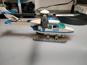 LEGO City Police Helicopter 7741 Complete Set 94 Pieces Police Officer