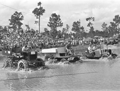 Naples Mud Buggy Racing Swamp Buggy Racing Mile O' Mud Naples