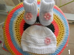 Bonnet Et Chaussons Bebe Fille En Laine Ensemble Bebe Fille Tricot Naissance Ebay