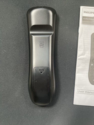 Philips telecomando universale 3 dispositivi, grafite spazzolata SRP9232D/27 - Foto 3 di 4