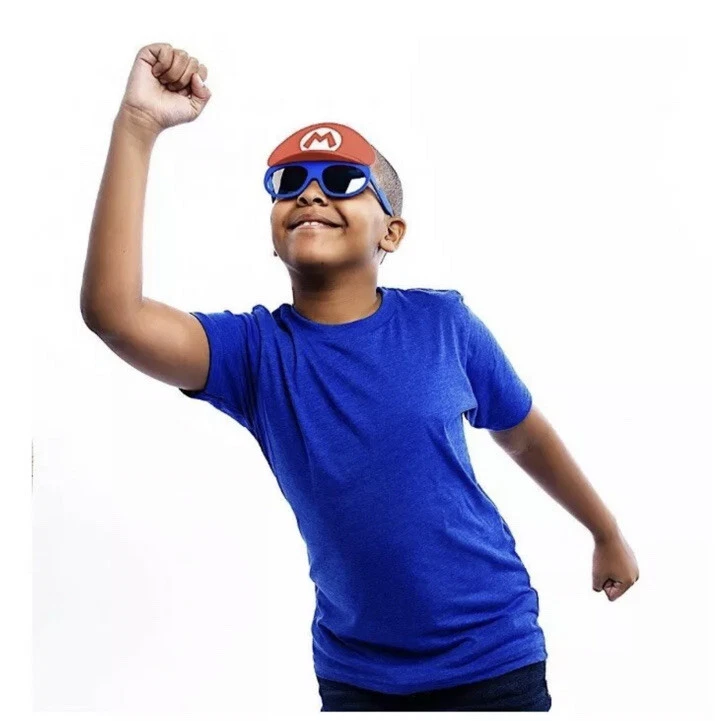 Cool kid top with sunglasses