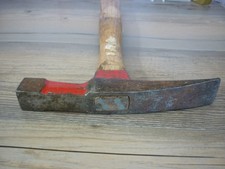Capas De Ladrillo Tendiendo Ladrillos Para Reparar Muros Antiguos Lapsos De Tiempo. Foto De