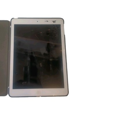 Apple iPad Air 1st Gen. 64GB, Wi-Fi, 9.7in - Silver